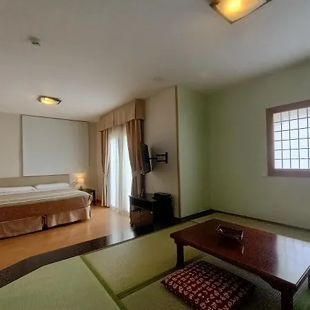La Luna Blanca Hotell