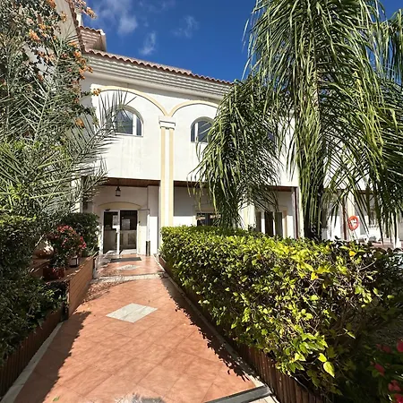 La Luna Blanca Hotel 2*
